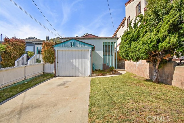 1643 Haynes Lane, Redondo Beach, California 90278, 3 Bedrooms Bedrooms, ,1 BathroomBathrooms,Residential,Sold,Haynes,SB20083442