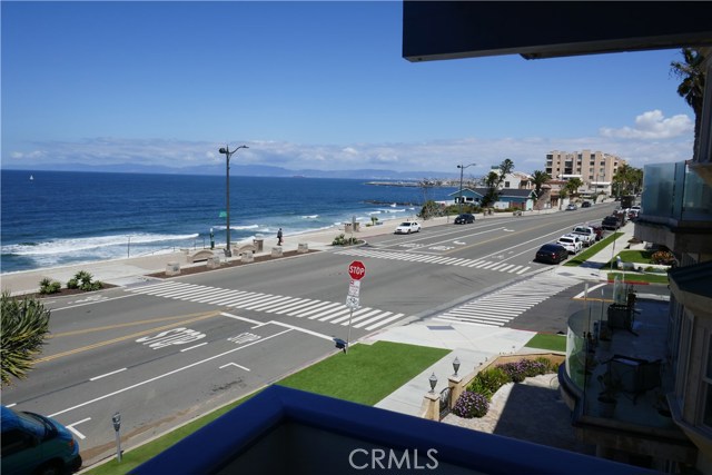 902 Esplanade, Redondo Beach, California 90277, ,Residential Income,Sold,Esplanade,SB19276771