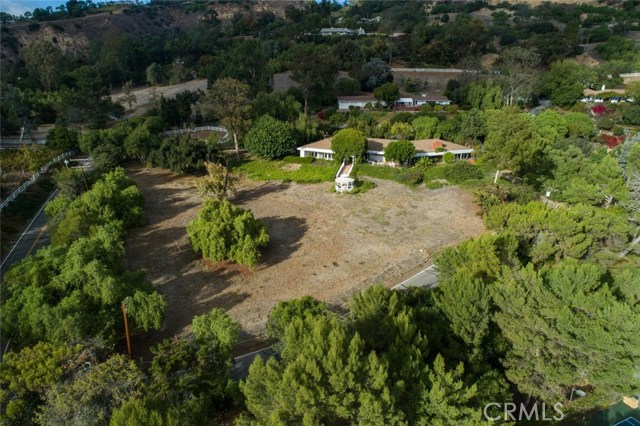 70 Portuguese Bend Road, Rolling Hills, California 90274, 4 Bedrooms Bedrooms, ,3 BathroomsBathrooms,Residential,Sold,Portuguese Bend,PV20238048