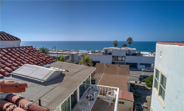 3905 Crest Drive, Manhattan Beach, California 90266, ,Residential Income,Sold,Crest,SB18269469