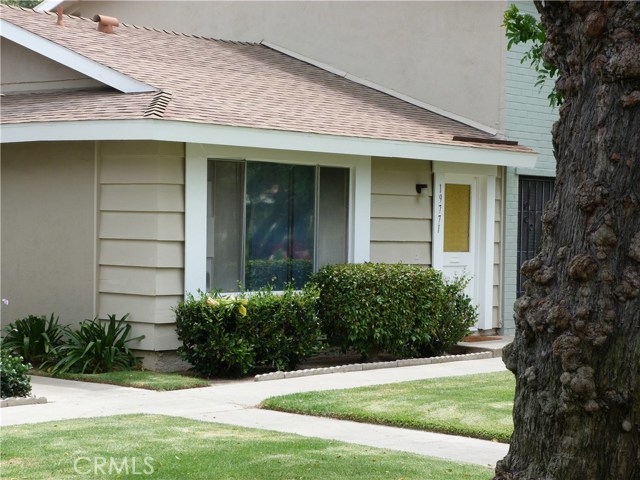 Photo of 19771 Inverness Lane, Huntington Beach, CA 92646