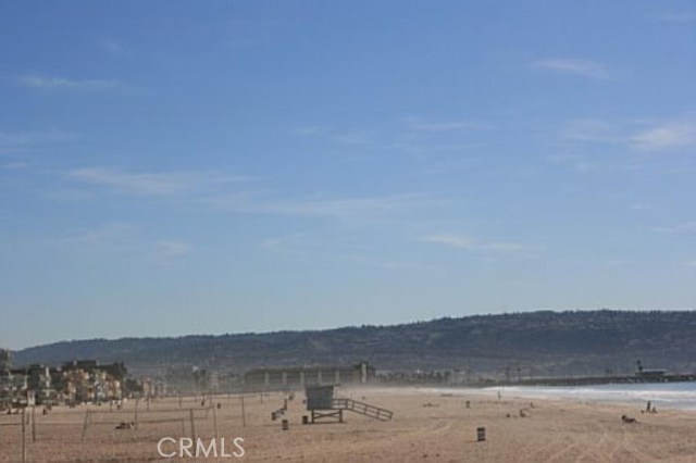 810 Irena Avenue, Redondo Beach, California 90277, 3 Bedrooms Bedrooms, ,2 BathroomsBathrooms,Residential,Sold,Irena,PV17196825