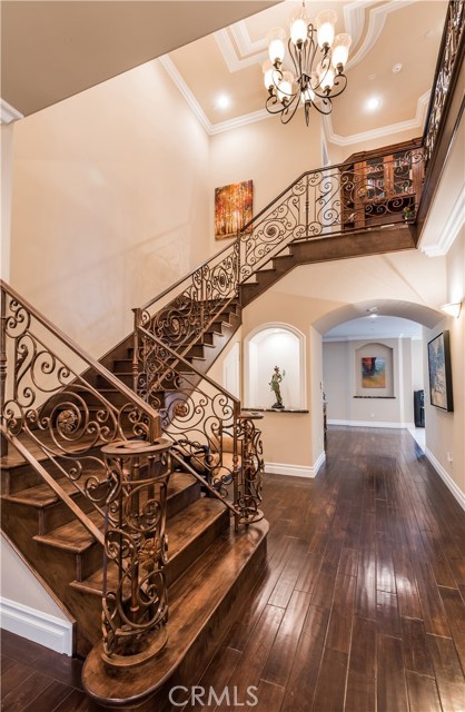 2012 Robinson Street, Redondo Beach, California 90278, 5 Bedrooms Bedrooms, ,3 BathroomsBathrooms,Residential,Sold,Robinson,SB18078924