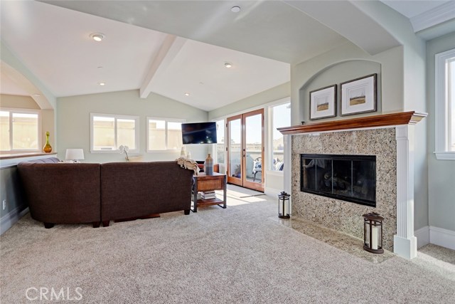 317 Anita Street, Redondo Beach, California 90278, 4 Bedrooms Bedrooms, ,3 BathroomsBathrooms,Residential,Sold,Anita,SB18047449