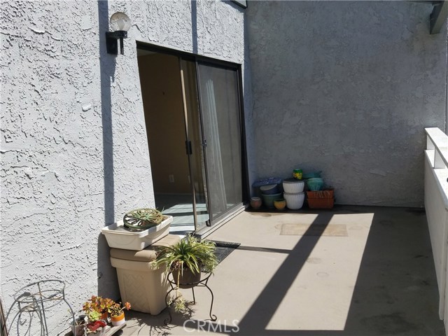 2nd Level Patio Balcony