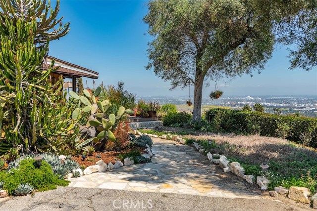 6461 Via De Anzar, Rancho Palos Verdes, California 90275, 3 Bedrooms Bedrooms, ,2 BathroomsBathrooms,Residential,Sold,Via De Anzar,PV20083033