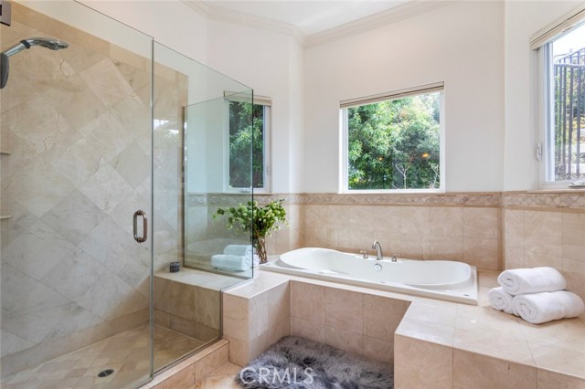 700 Avenue C, Redondo Beach, California 90277, 5 Bedrooms Bedrooms, ,5 BathroomsBathrooms,Residential,Sold,Avenue C,SB19123719