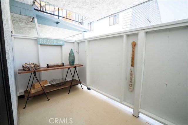 222 Irena Avenue, Redondo Beach, California 90277, 2 Bedrooms Bedrooms, ,2 BathroomsBathrooms,Residential,Sold,Irena,WS20097844