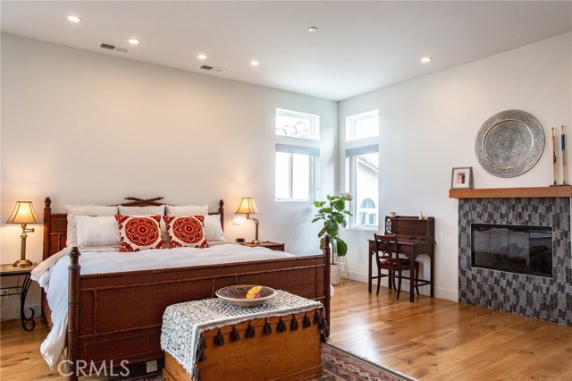 2108 Gates, Redondo Beach, California 90278, 4 Bedrooms Bedrooms, ,3 BathroomsBathrooms,Residential,Sold,Gates,SB20109277