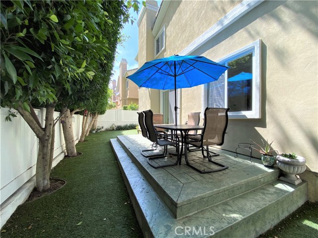 1916 Ruhland Avenue, Redondo Beach, California 90278, 4 Bedrooms Bedrooms, ,2 BathroomsBathrooms,Residential,Sold,Ruhland,SB20155970
