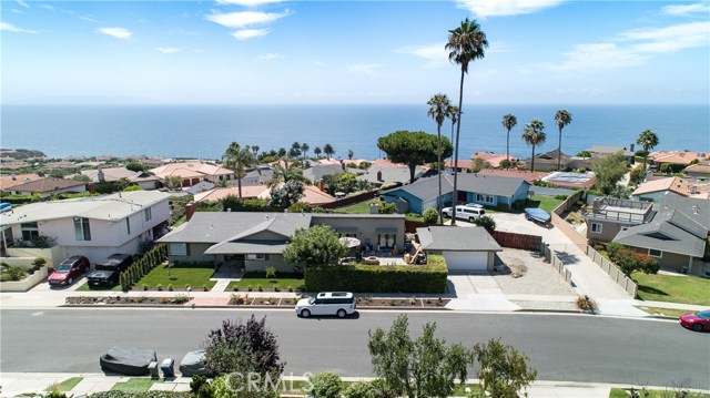 30138 Via Victoria, Rancho Palos Verdes, California 90275, 3 Bedrooms Bedrooms, ,1 BathroomBathrooms,Residential,Sold,Via Victoria,SB19213487