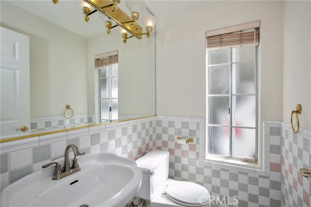 1818 Belmont Lane, Redondo Beach, California 90278, 3 Bedrooms Bedrooms, ,2 BathroomsBathrooms,Residential,Sold,Belmont,SB19055656