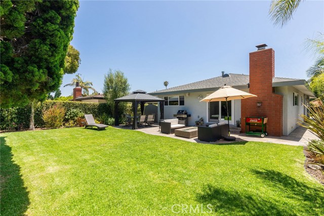 1537 19th Street, Manhattan Beach, California 90266, 3 Bedrooms Bedrooms, ,1 BathroomBathrooms,Residential,Sold,19th,SB20127736