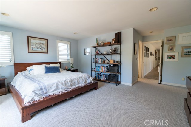 1408 Oak Avenue, Manhattan Beach, California 90266, 5 Bedrooms Bedrooms, ,3 BathroomsBathrooms,Residential,Sold,Oak,SB19227630