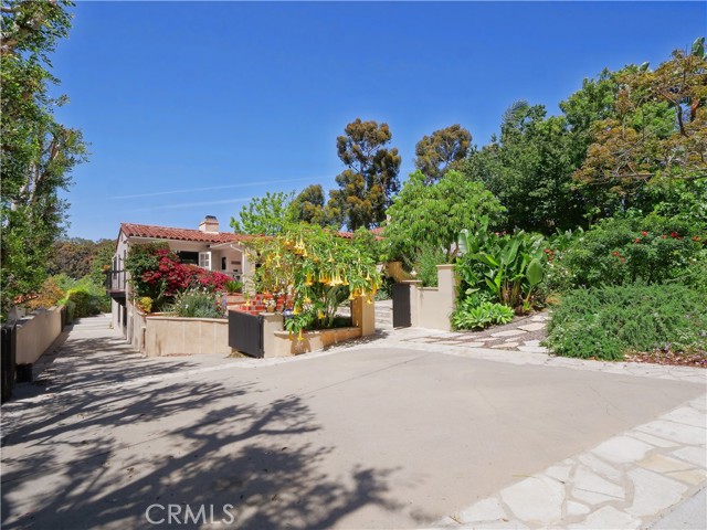 2605 Via Campesina, Palos Verdes Estates, California 90274, 3 Bedrooms Bedrooms, ,1 BathroomBathrooms,Residential,Sold,Via Campesina,PV21117360