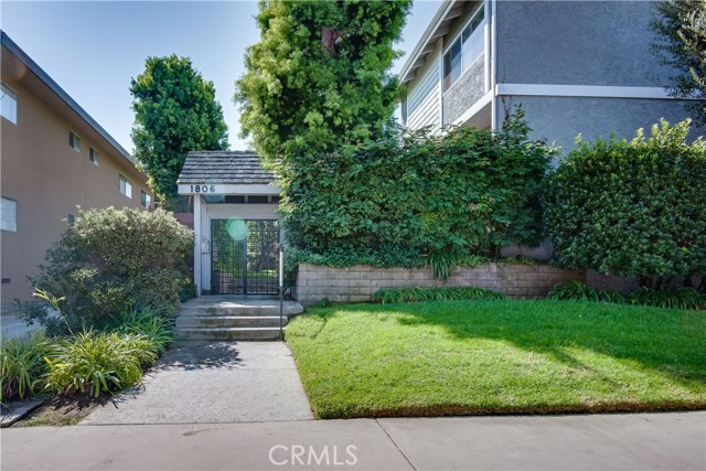 1806 Spreckels Lane, Redondo Beach, California 90278, 2 Bedrooms Bedrooms, ,2 BathroomsBathrooms,Residential,Sold,Spreckels,SB20217970