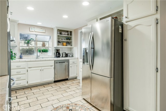 2231 Mathews Avenue, Redondo Beach, California 90278, 3 Bedrooms Bedrooms, ,2 BathroomsBathrooms,Residential,Sold,Mathews,PV21018337