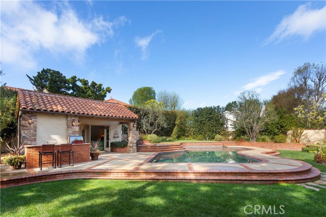29 Country Meadow Road, Rolling Hills Estates, California 90274, 4 Bedrooms Bedrooms, ,5 BathroomsBathrooms,Residential,Sold,Country Meadow,SB20186636