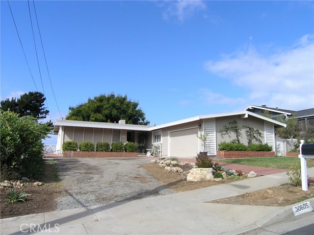 30605 Rue Langlois, Rancho Palos Verdes, California 90275, 4 Bedrooms Bedrooms, ,2 BathroomsBathrooms,Residential,Sold,Rue Langlois,PV18224914