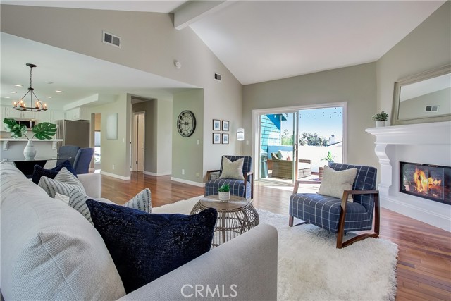 2113 Vanderbilt Lane, Redondo Beach, California 90278, 3 Bedrooms Bedrooms, ,2 BathroomsBathrooms,Residential,Sold,Vanderbilt,SB21072560