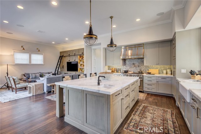 2301 Laurel Avenue, Manhattan Beach, California 90266, 5 Bedrooms Bedrooms, ,4 BathroomsBathrooms,Residential,Sold,Laurel,SB20111754