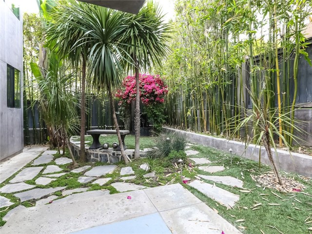 812 Juanita Avenue, Redondo Beach, California 90277, 5 Bedrooms Bedrooms, ,4 BathroomsBathrooms,Residential,Sold,Juanita,SB17114453