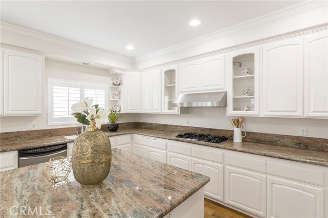 2515 Voorhees Avenue, Redondo Beach, California 90278, 4 Bedrooms Bedrooms, ,4 BathroomsBathrooms,Residential,Sold,Voorhees,SB18062969