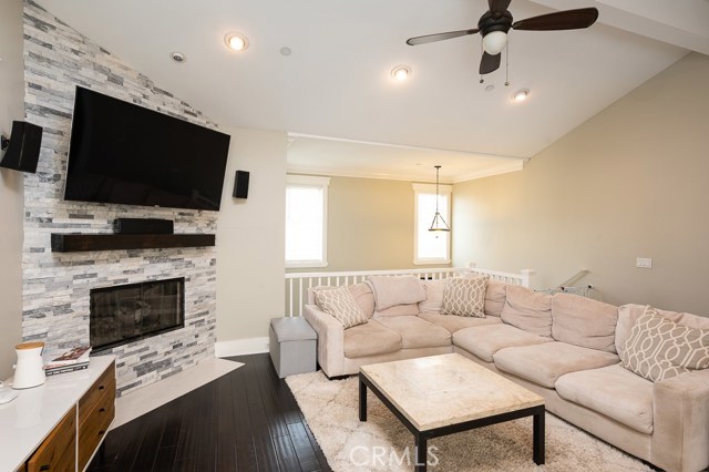 2606 Vanderbilt Lane, Redondo Beach, California 90278, 3 Bedrooms Bedrooms, ,2 BathroomsBathrooms,Residential,Sold,Vanderbilt,SB20191788