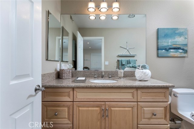 211 Helberta Avenue, Redondo Beach, California 90277, 2 Bedrooms Bedrooms, ,2 BathroomsBathrooms,Residential,Sold,Helberta,RS18145778