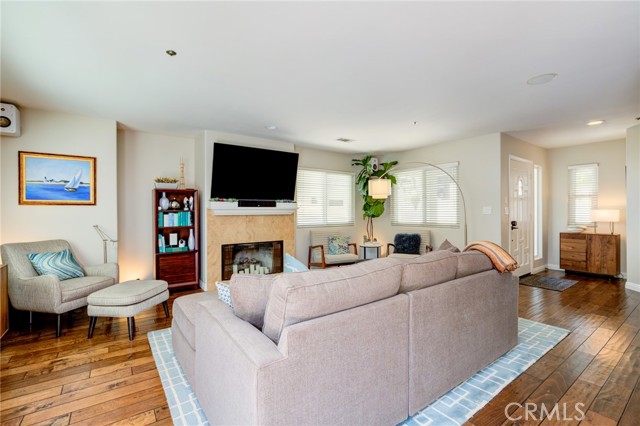 1924 Ruhland Avenue, Redondo Beach, California 90278, 3 Bedrooms Bedrooms, ,2 BathroomsBathrooms,Residential,Sold,Ruhland,SB21069675