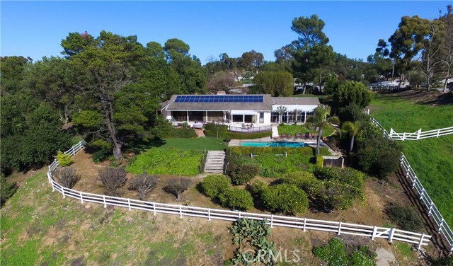 5 Crest Road, Rolling Hills, California 90274, 6 Bedrooms Bedrooms, ,4 BathroomsBathrooms,Residential,Sold,Crest,PV20121004