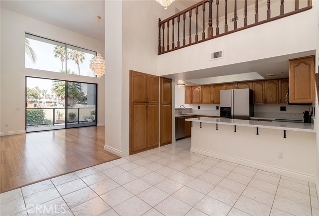 420 Esplanade, Redondo Beach, California 90277, 3 Bedrooms Bedrooms, ,2 BathroomsBathrooms,Residential,Sold,Esplanade,SB17257149