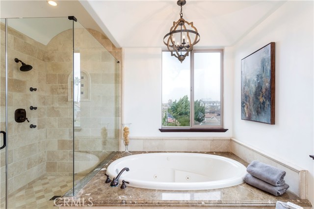 414 Maria Avenue, Redondo Beach, California 90277, 5 Bedrooms Bedrooms, ,4 BathroomsBathrooms,Residential,Sold,Maria,SB19086288