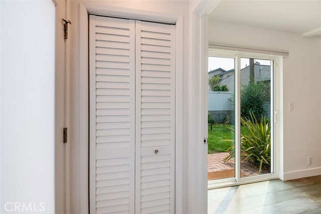 3528 Maple Avenue, Manhattan Beach, California 90266, 3 Bedrooms Bedrooms, ,2 BathroomsBathrooms,Residential,Sold,Maple,SB20187420