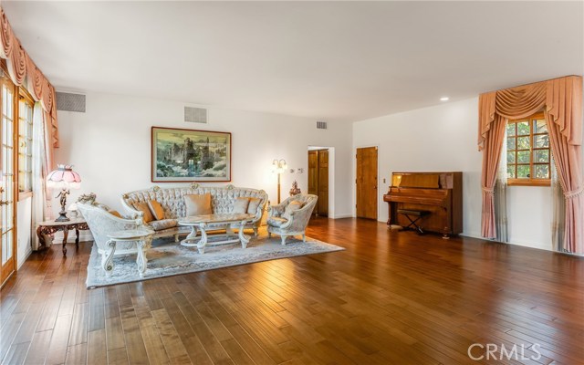 3437 Tanglewood Lane, Rolling Hills Estates, California 90274, 6 Bedrooms Bedrooms, ,5 BathroomsBathrooms,Residential,Sold,Tanglewood,PV21001250