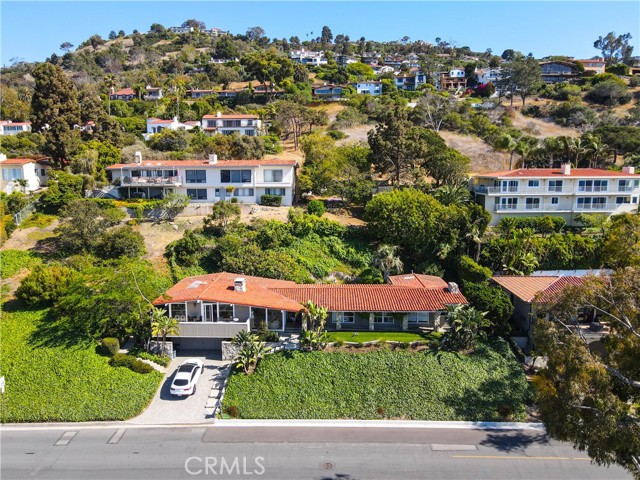 360 Via Almar, Palos Verdes Estates, California 90274, 4 Bedrooms Bedrooms, ,3 BathroomsBathrooms,Residential,Sold,Via Almar,SB21126532