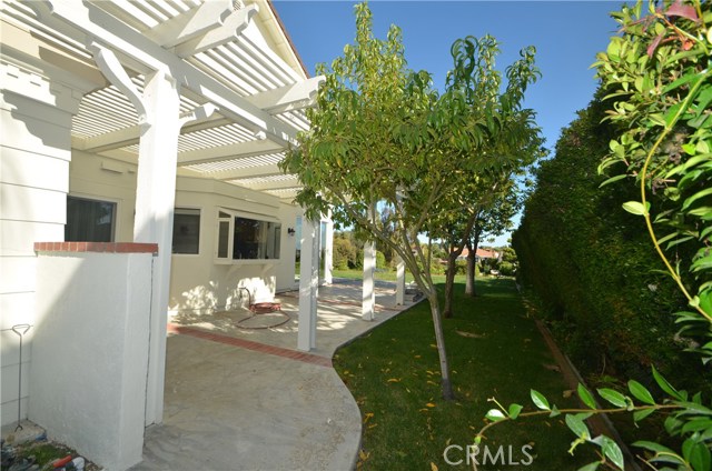 34 Country Lane, Rolling Hills Estates, California 90274, 4 Bedrooms Bedrooms, ,4 BathroomsBathrooms,Residential,Sold,Country,PV18219056
