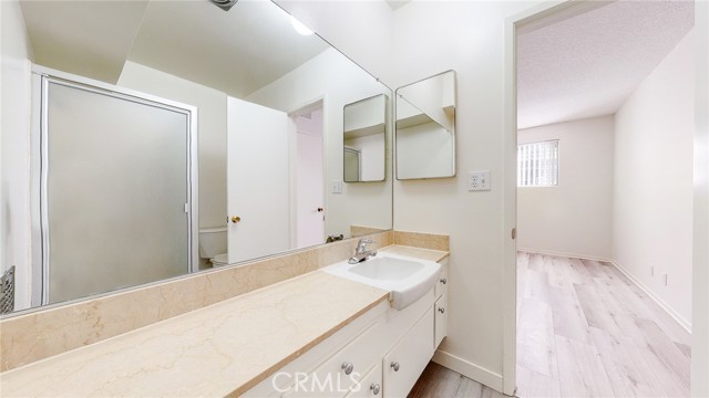 2 Bed Home for Sale in North Hollywood, California