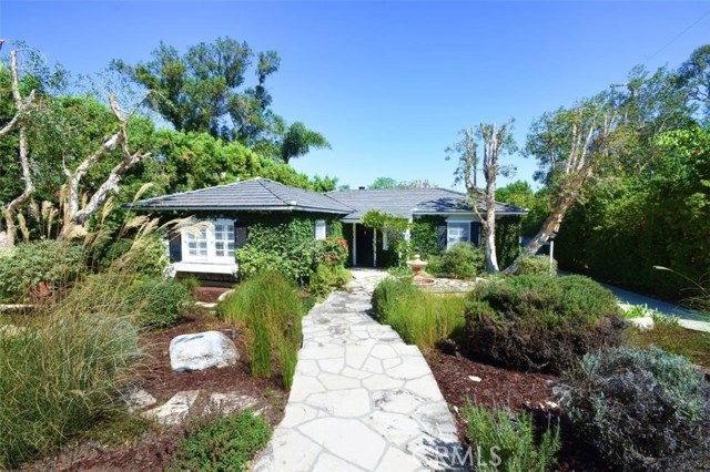 3945 Via Solano, Palos Verdes Estates, California 90274, 3 Bedrooms Bedrooms, ,1 BathroomBathrooms,Residential,Sold,Via Solano,PV19215667