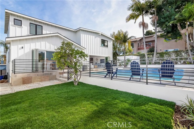 215 Peck Avenue, Manhattan Beach, California 90266, 4 Bedrooms Bedrooms, ,3 BathroomsBathrooms,Residential,Sold,Peck,SB19219211