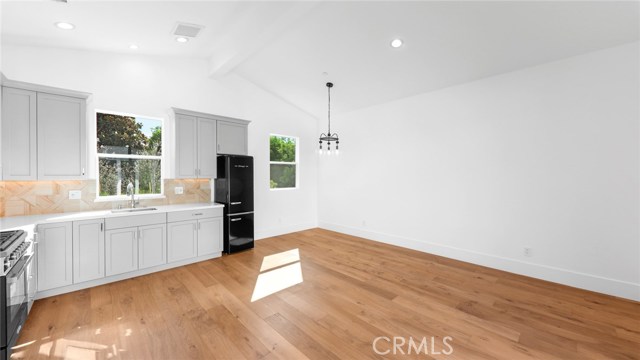 1022 Avenue A, Redondo Beach, California 90277, 6 Bedrooms Bedrooms, ,6 BathroomsBathrooms,Residential,Sold,Avenue A,PV20202846