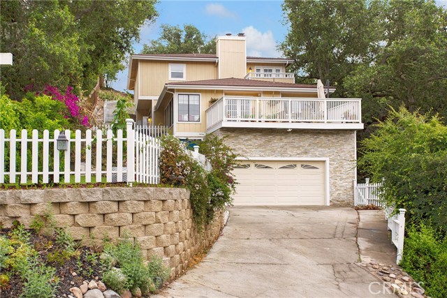 Photo of 31132 Mountain View Road, Trabuco Canyon, CA 92679