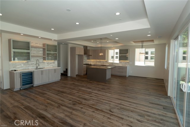 2013 Voorhees Avenue, Redondo Beach, California 90278, 4 Bedrooms Bedrooms, ,3 BathroomsBathrooms,Residential,Sold,Voorhees,SB18083420