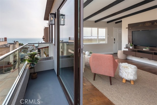 317 Gull Street, Manhattan Beach, California 90266, 3 Bedrooms Bedrooms, ,3 BathroomsBathrooms,Residential,Sold,Gull,SB20171663