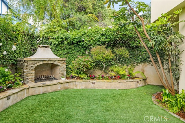 717 29th Street, Manhattan Beach, California 90266, 5 Bedrooms Bedrooms, ,4 BathroomsBathrooms,Residential,Sold,29th,SB21147466