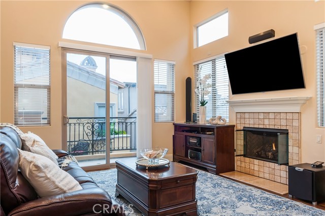 610 Juanita Avenue, Redondo Beach, California 90277, 4 Bedrooms Bedrooms, ,3 BathroomsBathrooms,Residential,Sold,Juanita,PV17121726