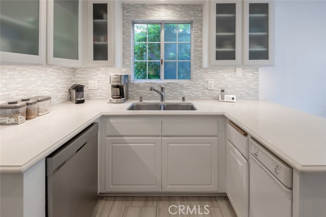 2109 Carnegie Lane, Redondo Beach, California 90278, 3 Bedrooms Bedrooms, ,1 BathroomBathrooms,Residential,Sold,Carnegie,SB20173237