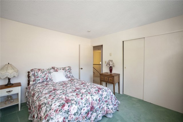 608 Faye Lane, Redondo Beach, California 90277, 4 Bedrooms Bedrooms, ,1 BathroomBathrooms,Residential,Sold,Faye,SB20214694