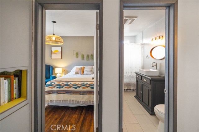 1708 Spreckels Lane, Redondo Beach, California 90278, 3 Bedrooms Bedrooms, ,2 BathroomsBathrooms,Residential,Sold,Spreckels,SB20220711