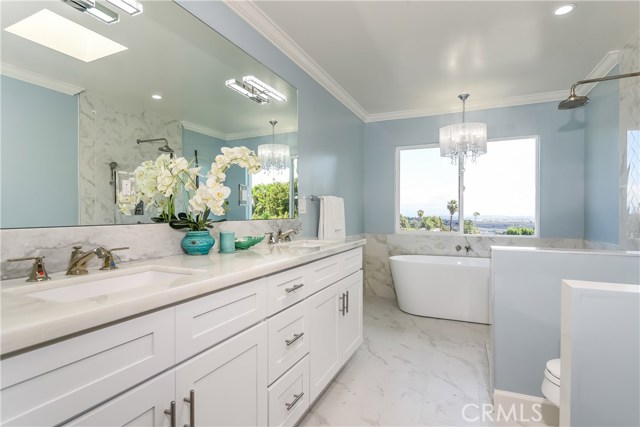 2066 Dorado Drive, Rancho Palos Verdes, California 90275, 4 Bedrooms Bedrooms, ,2 BathroomsBathrooms,Residential,Sold,Dorado,PV18111721